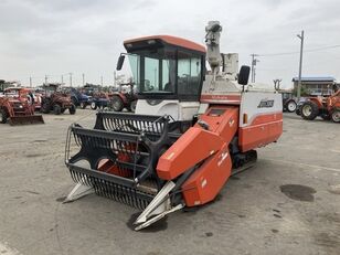 комбајн за пченка Kubota COMBINE(Kubota)